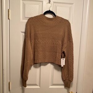 Brand New Abound Tan Crop Acrylic Sweater…size XL